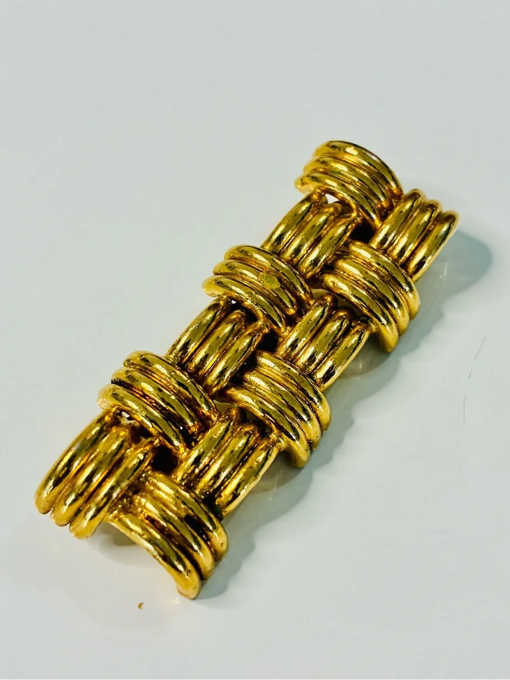 Source Unknown Gold Woven Link Bar Brooch